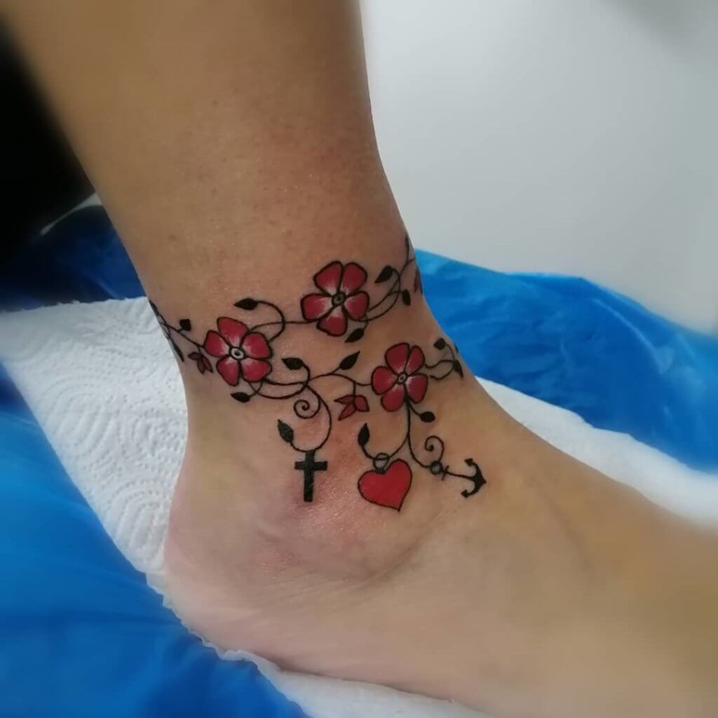 Beautiful tattoos for women from unknown tattoo artist 5