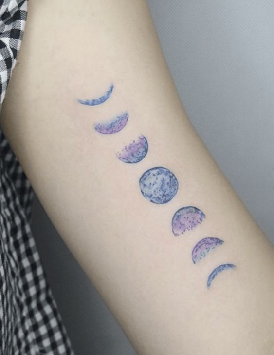 10 Best moon phases tattoo designs