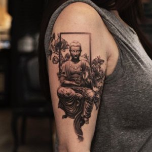 Look over these mind blowing Budha tattoo images 4