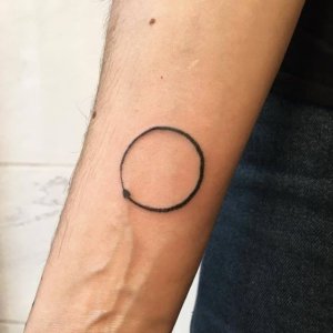 10 Fantastic simple ouroboros tattoos 6