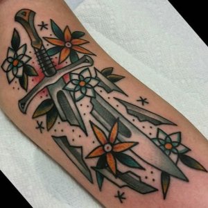 Hints which will make you shine with traditional sword tattoos 5