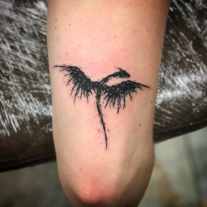 Interesting tricep tattoo ideas for him and her 2