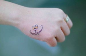 How to get memorable Cheshire cat tattoo Make it small 4