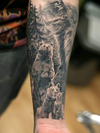 Forearm realistic bear tattoo