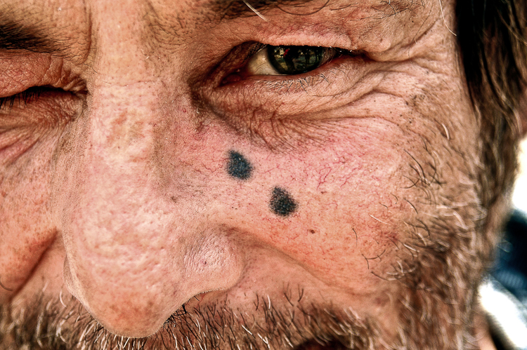 Meaning of tear tattoo 4